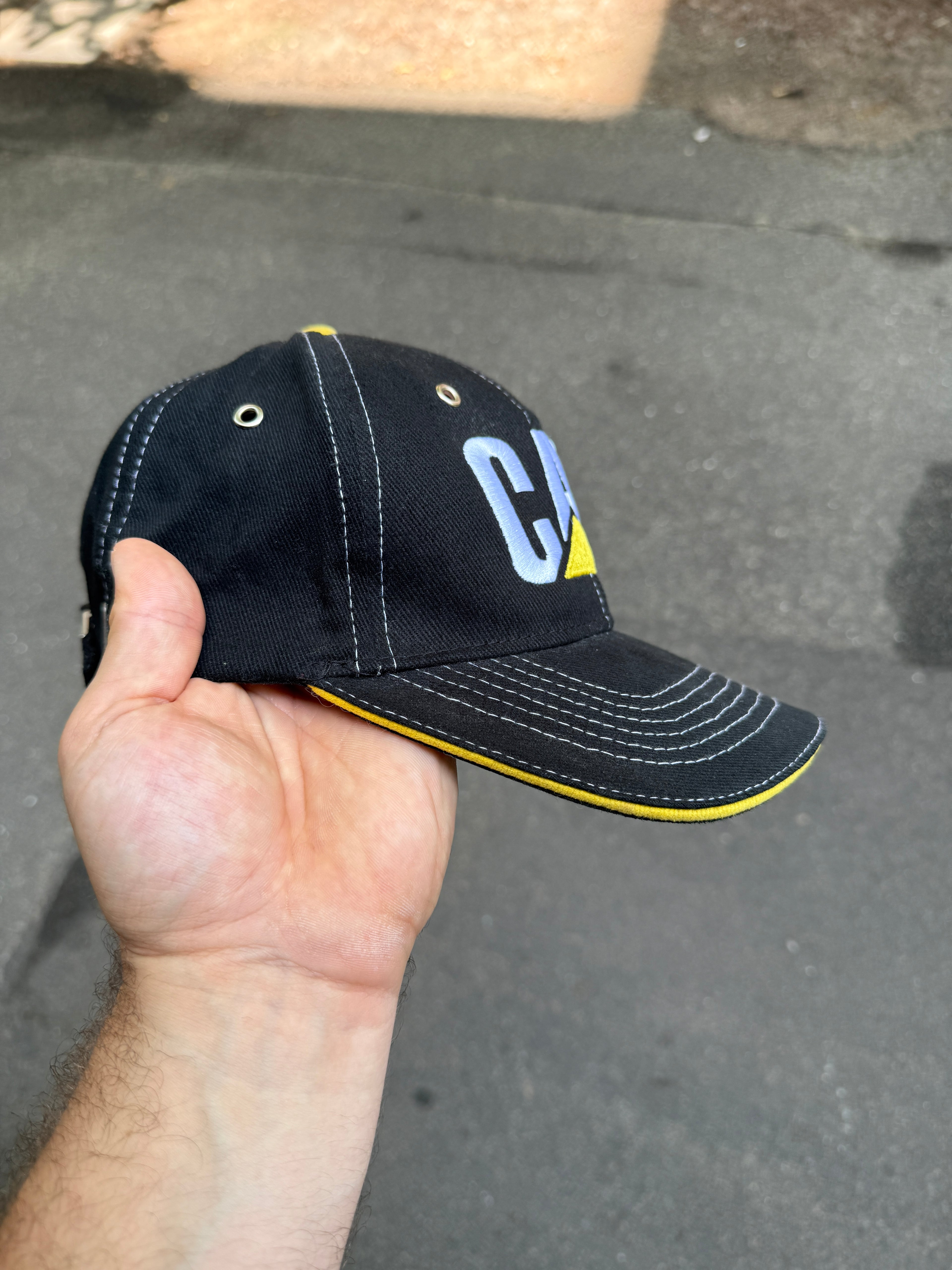 Caterpillar Contrast-Stitch cap