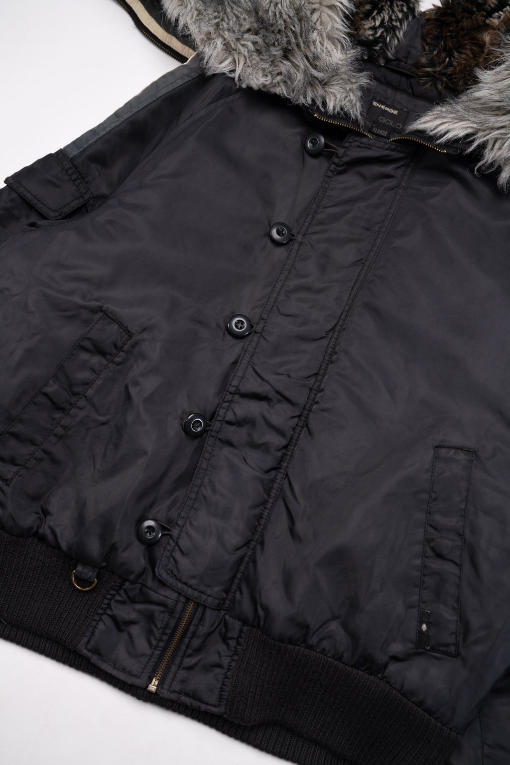 00s Energie Gold Bomber