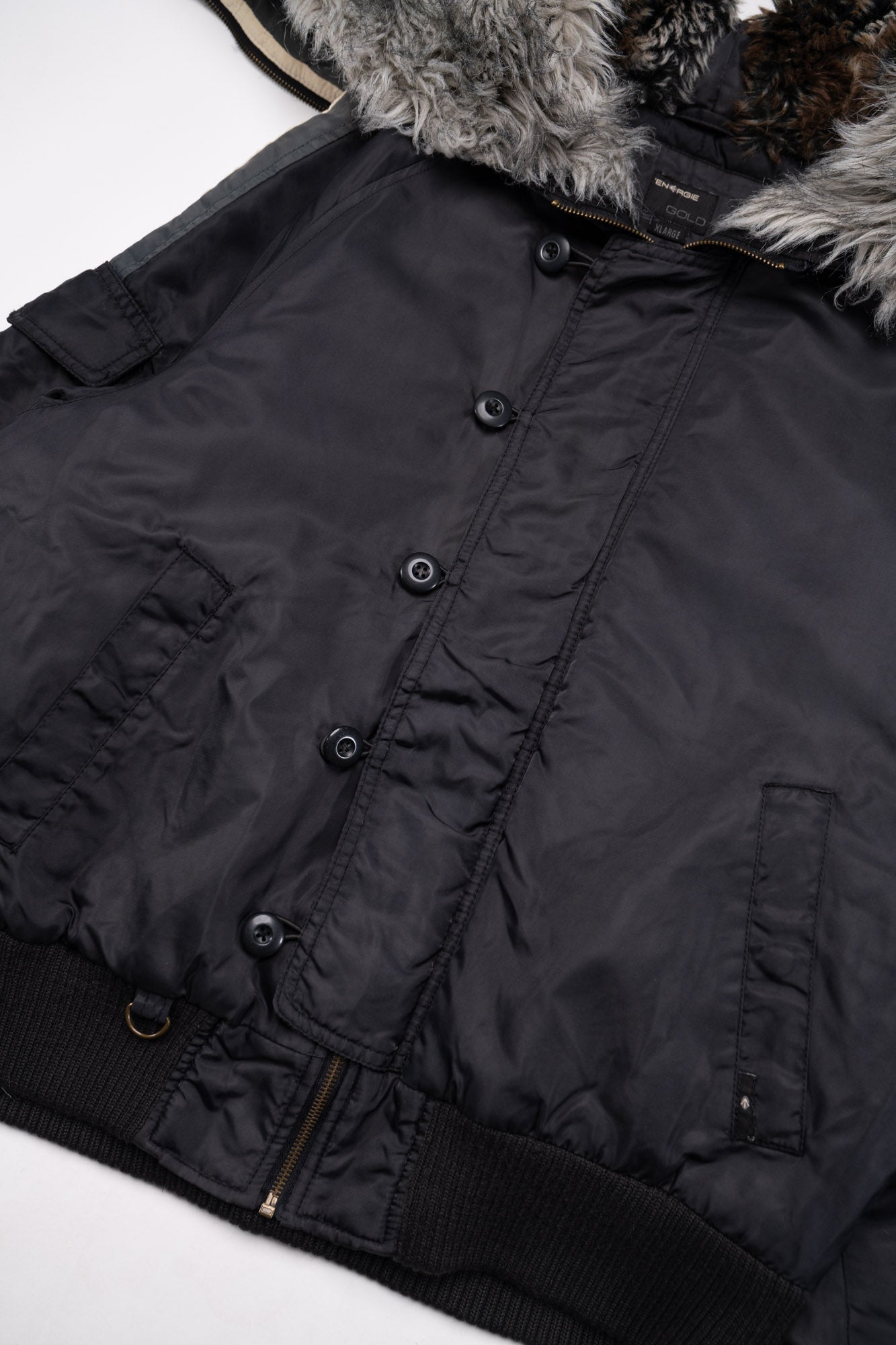 00s Energie Gold Bomber