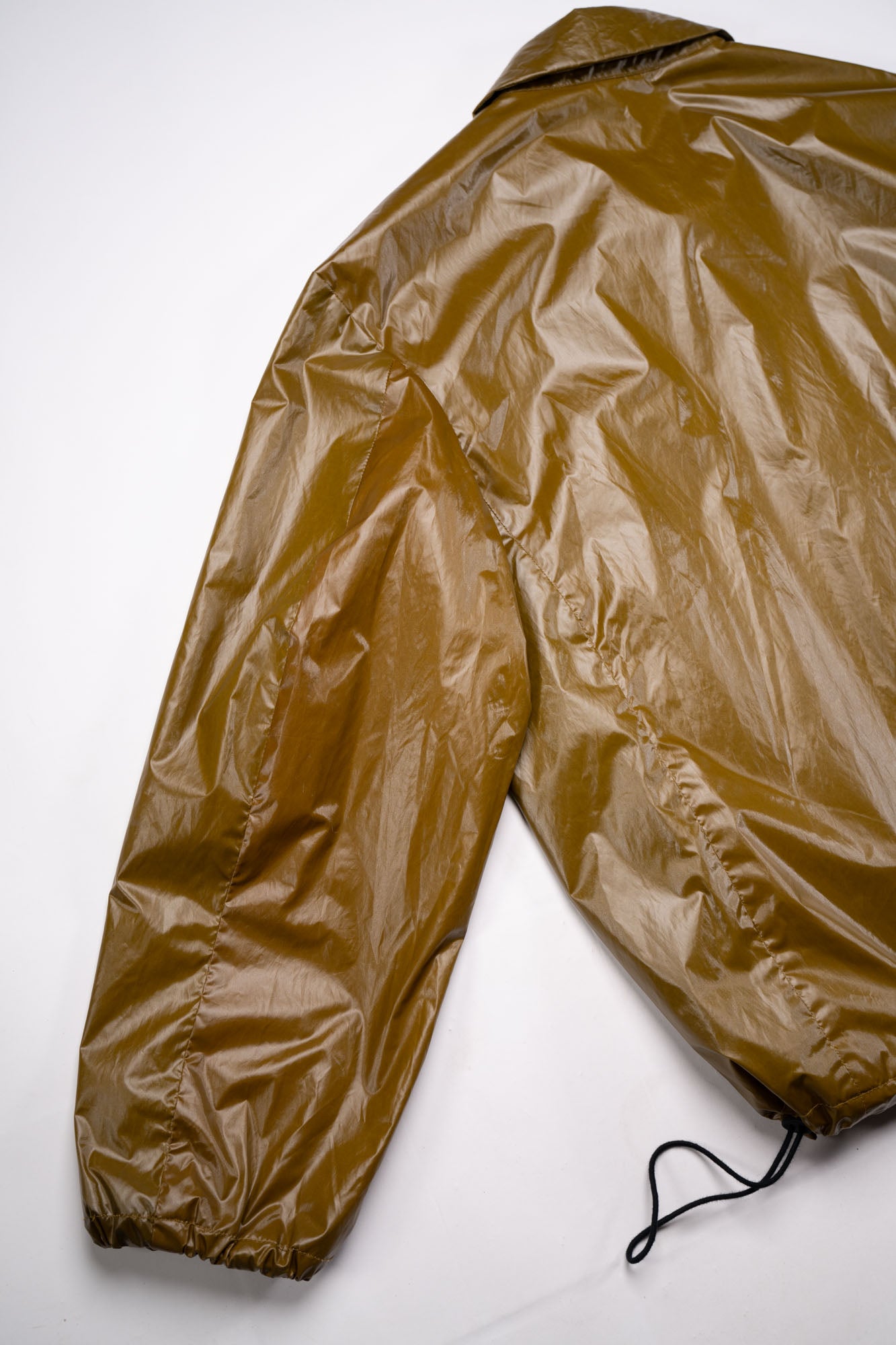 Très Bien Everywear Nylon Jacket